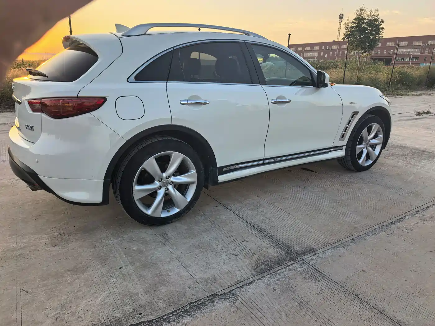 Infiniti FX 2012 2011 FX35 Premium
