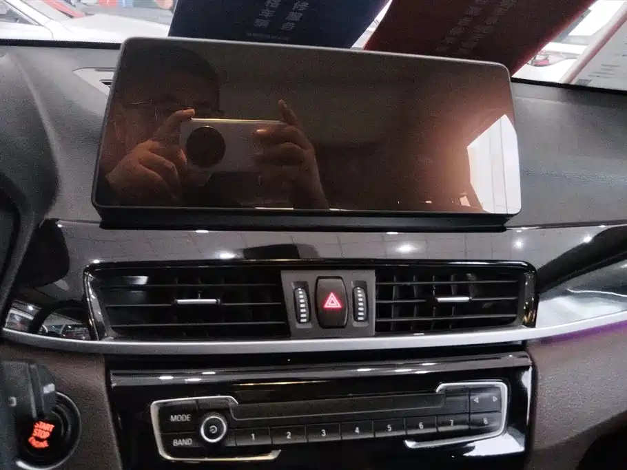 BMW X1 2020 sDrive25Li Leading Model фото 13