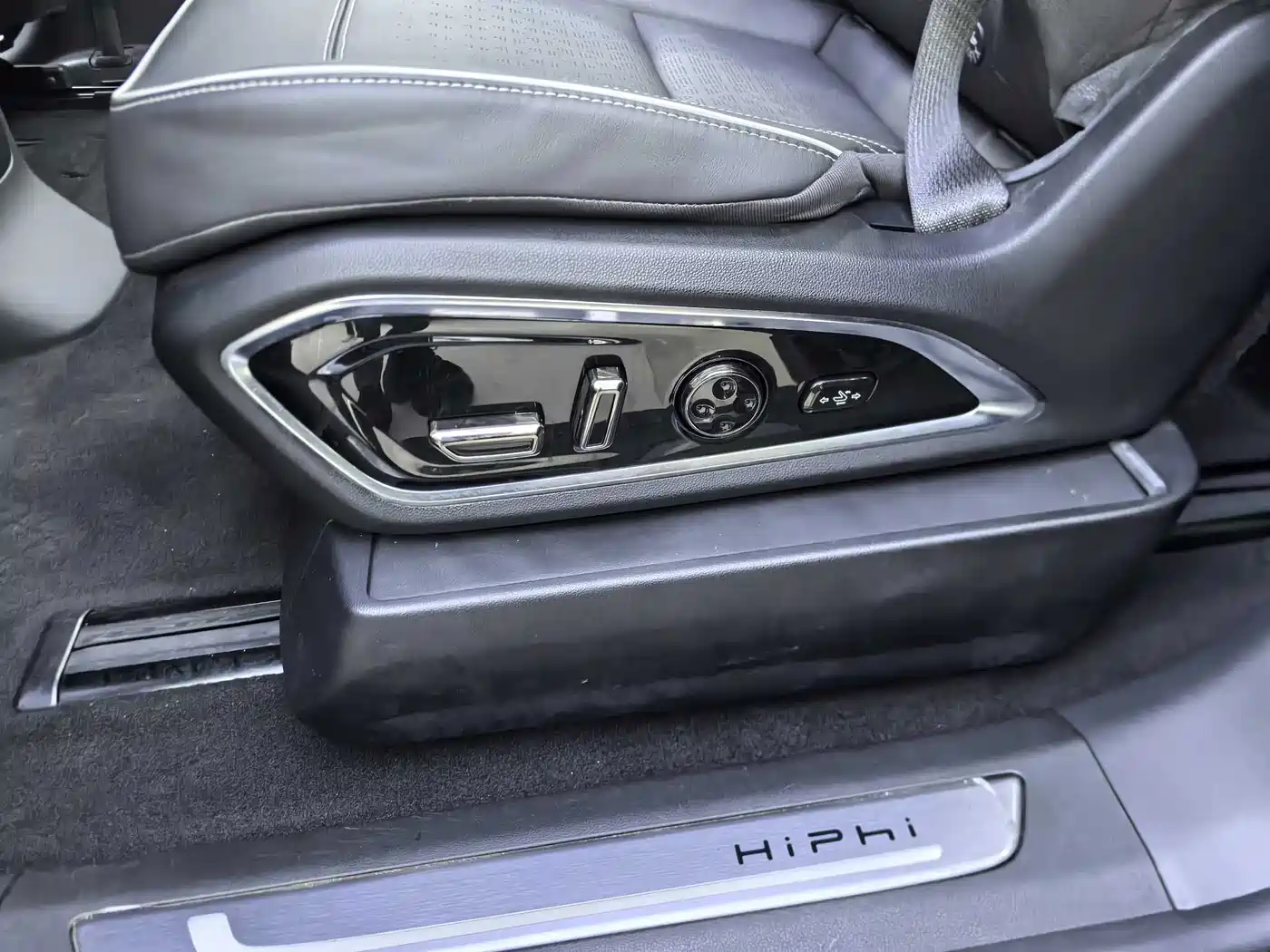 HiPhi X 2024 2021 Performance Edition 6-Seater