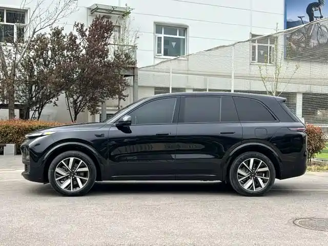 Li Auto IDEAL L8