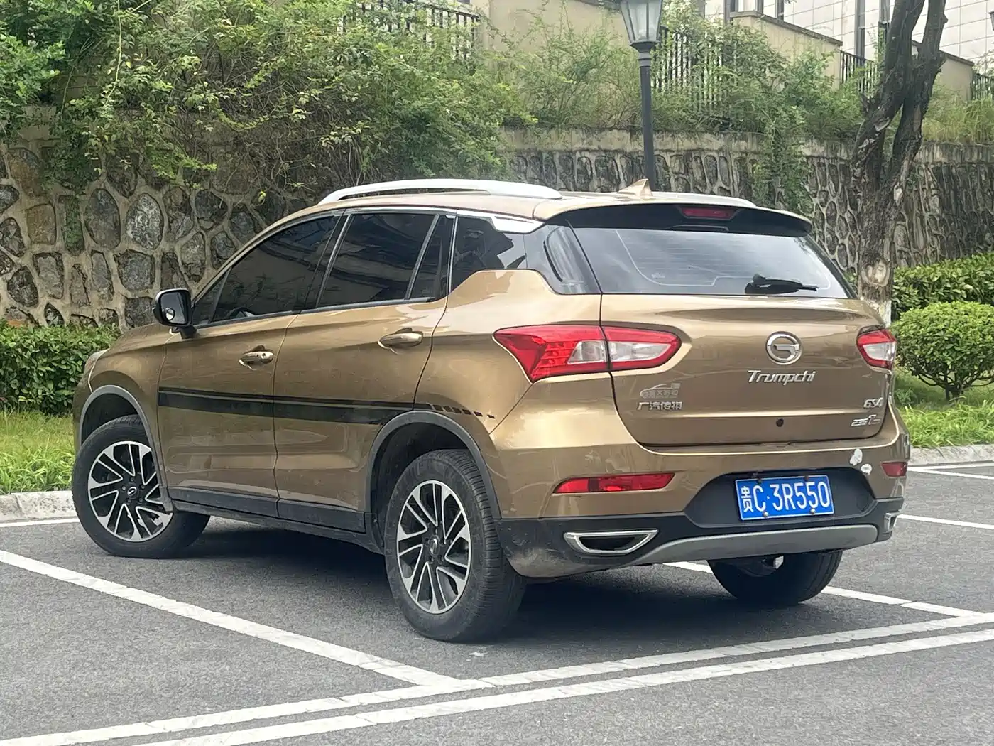GAC Trumpchi Trumpchi GS4 2016 235T G-DCT Elite Edition фото 6