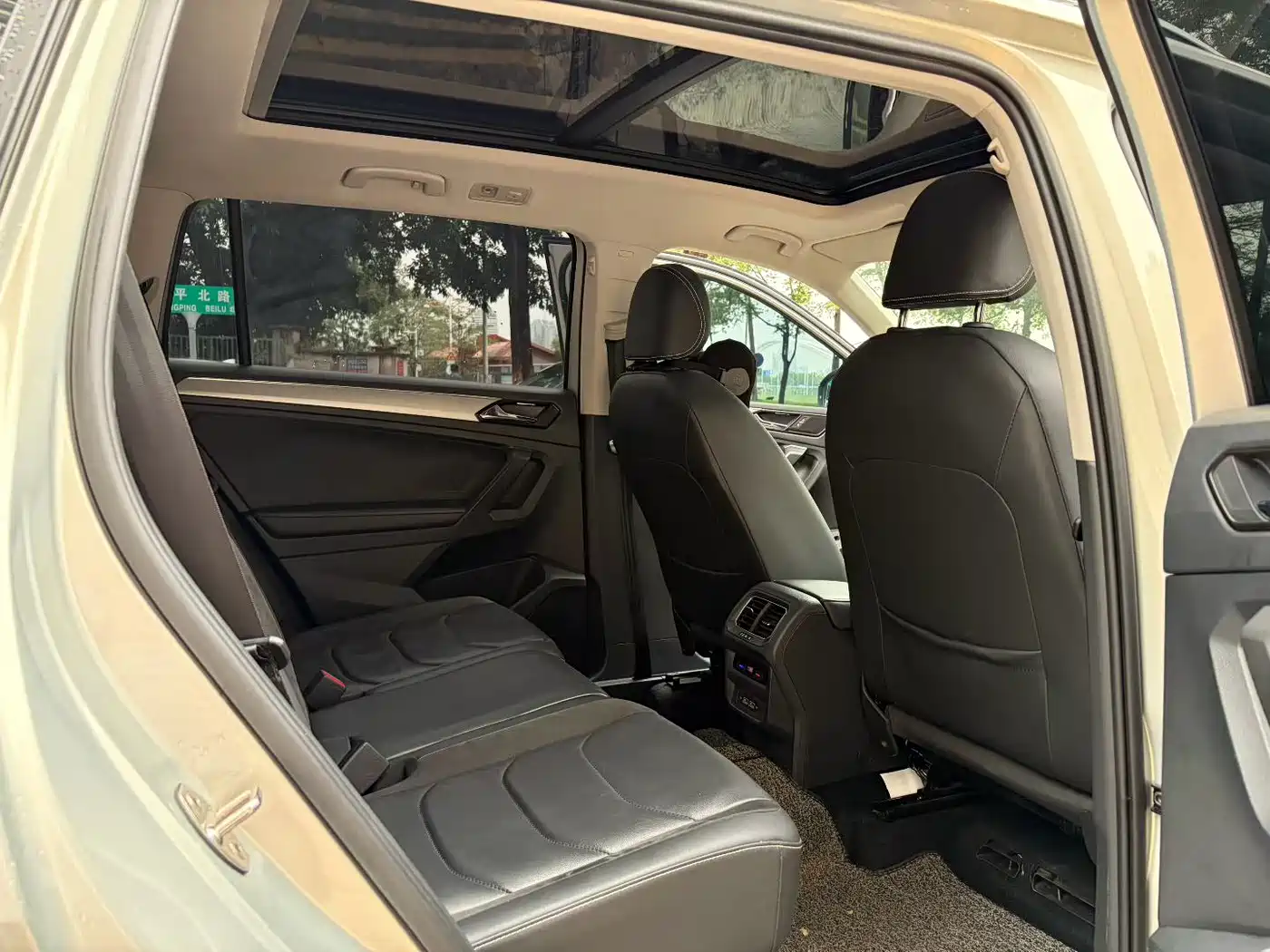 VOLKSWAGEN TIGUAN L NEW ENERGY