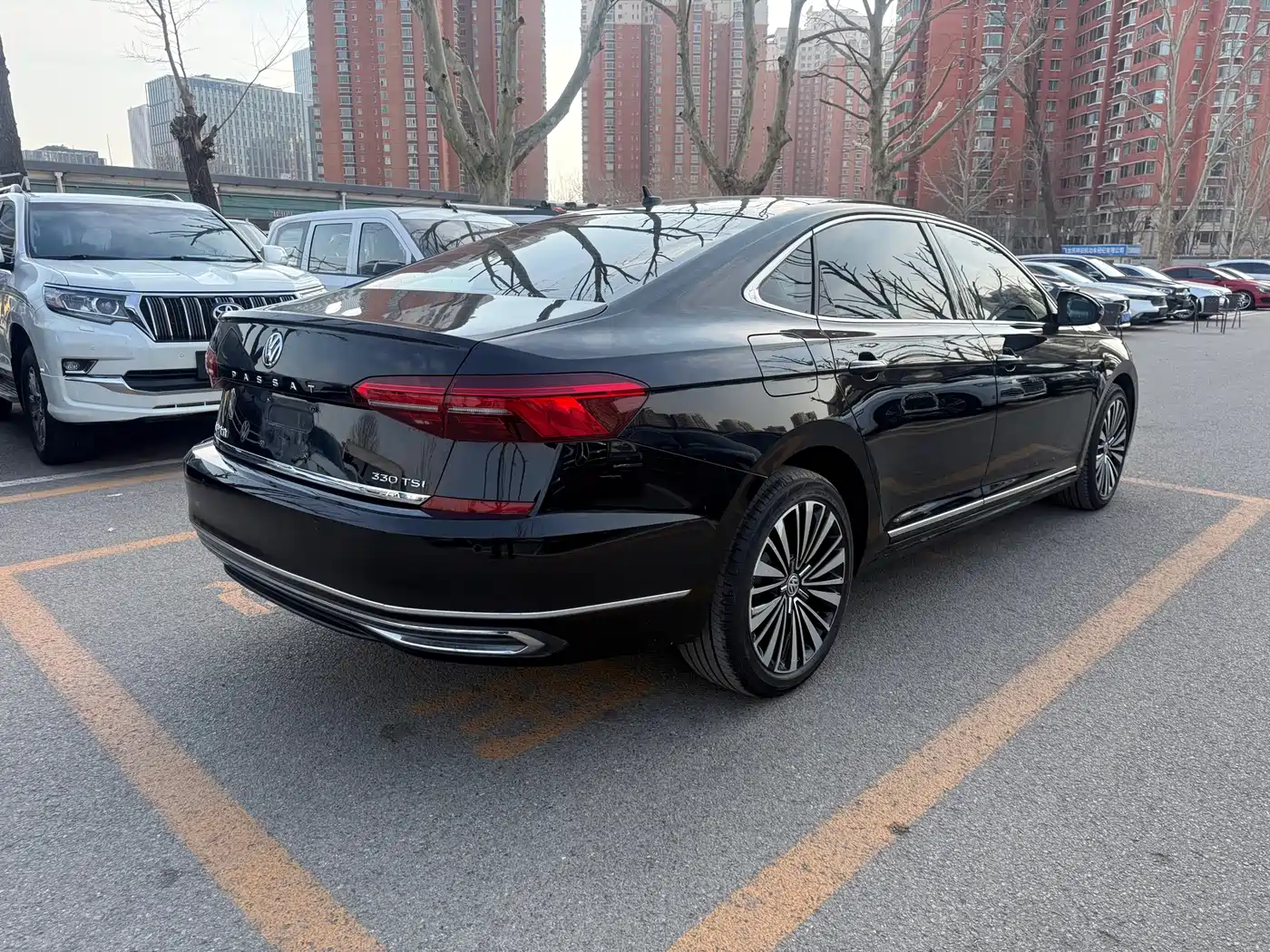 Volkswagen Passat 2019 330TSI Luxury Edition China VI фото 15