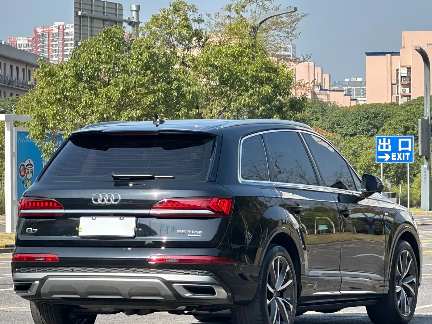 Audi Q7 2023 55 TFSI quattro S line Sport фото 18