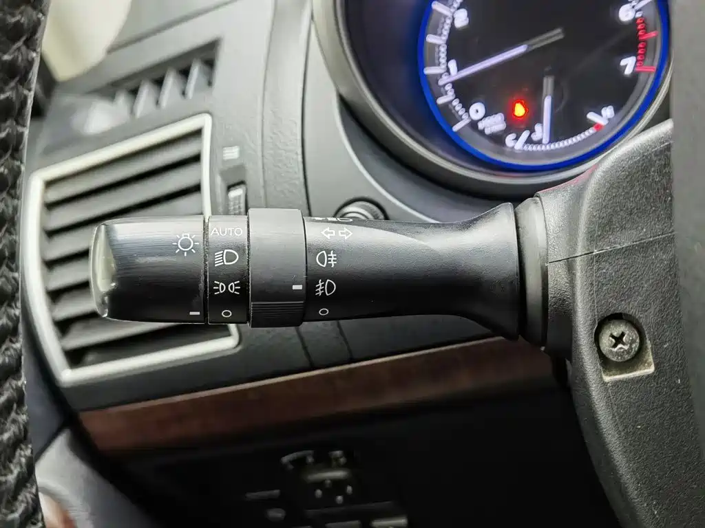 Фото 21 - Toyota Prado