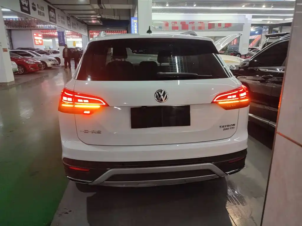Volkswagen Tayron 2020 280TSI 2WD Luxury Smart Edition фото 6