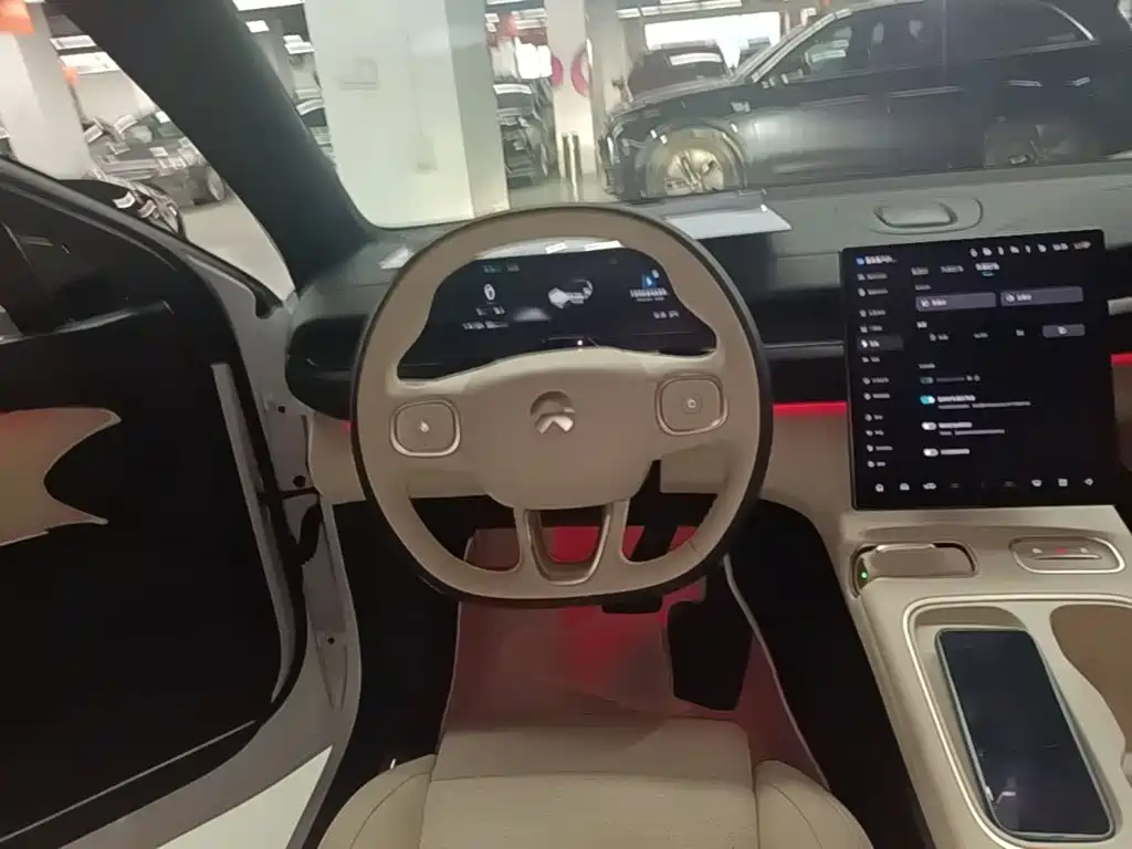 Фото 7 - NIO ES6