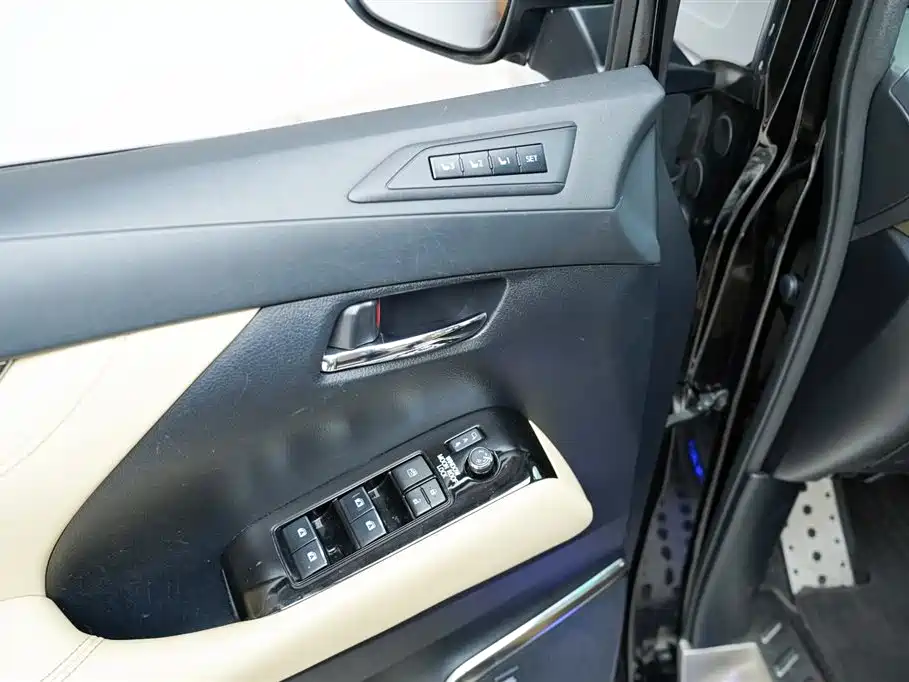 Toyota Alphard 2018 Facelift 3.5L Premium Edition фото 7