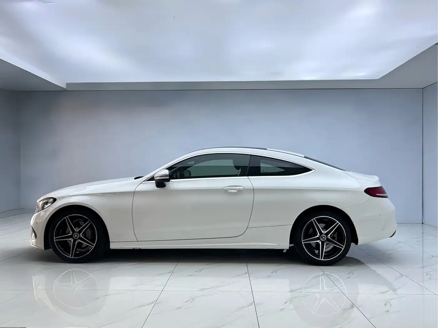 Mercedes-Benz C-Class (Import) 2018 C 200 Coupe фото 4