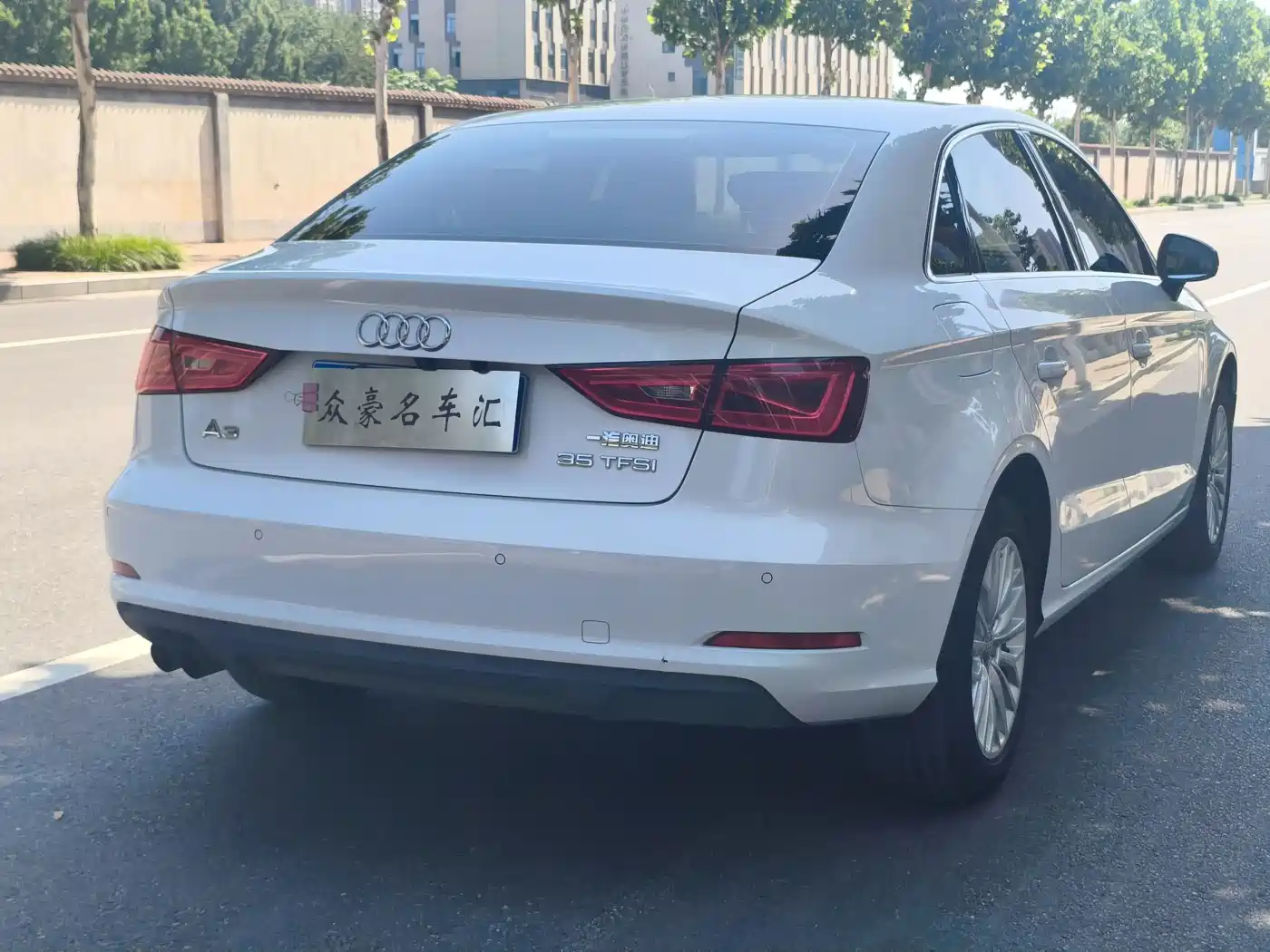 Audi A3 2016 Limousine 35 TFSI Progressive фото 16