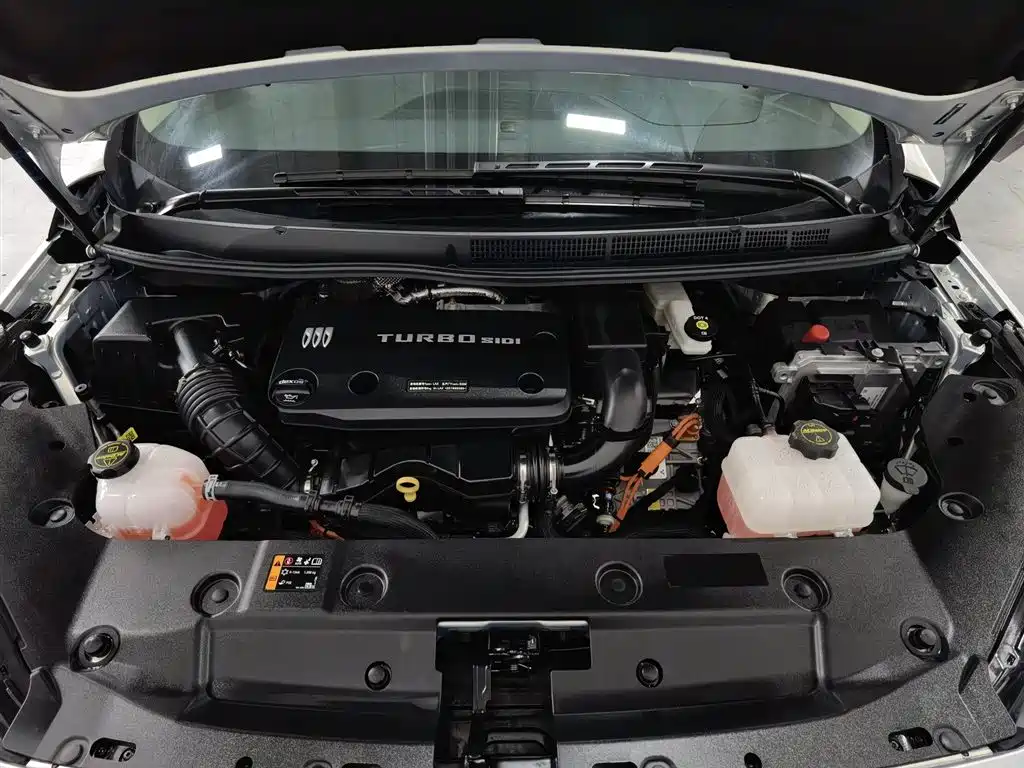 BUICK GL8 NEW ENERGY