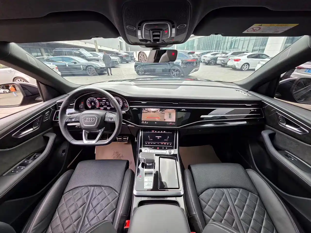 Audi Q8 2020 2019 55 TFSI Premium Dynamic