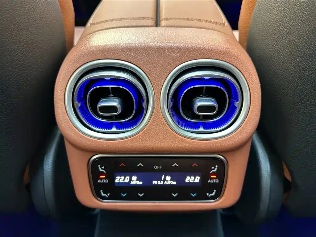 Mercedes-Benz GLC 2024 Facelift GLC 300 L 4MATIC Sport 5-seater фото 15