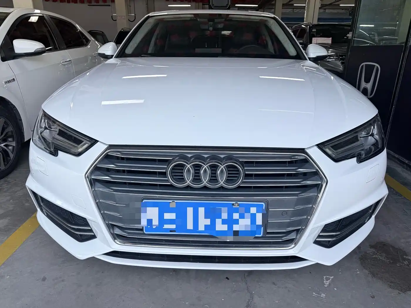 Audi A4L 2018 30th Anniversary 40 TFSI Sport фото 2