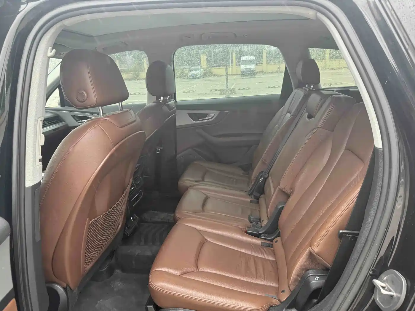 Фото 5 - Audi Q7