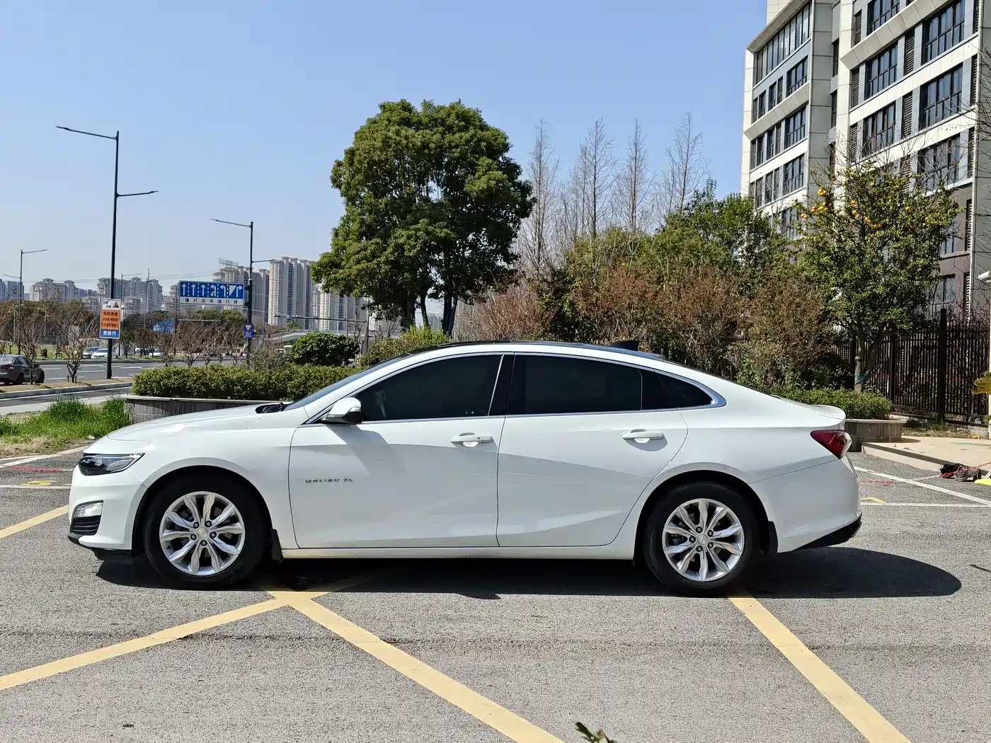 CHEVROLET MAI RUIBAO XL