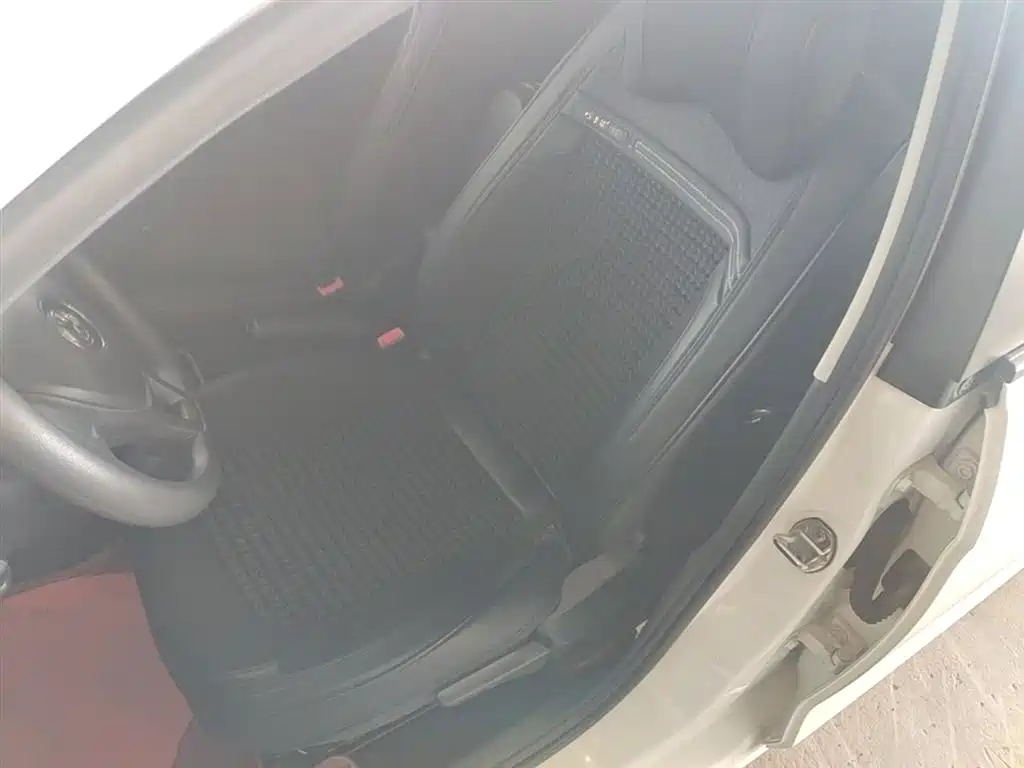 Volkswagen Jetta 2019 Dream Edition 1.5L Auto Fashion фото 15