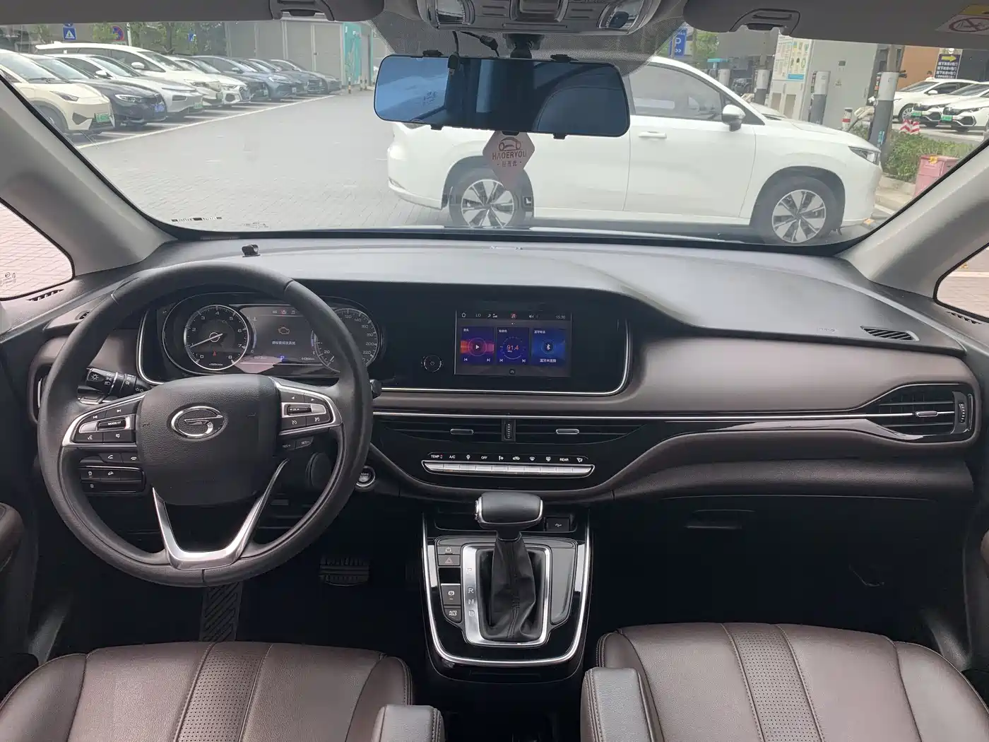 GAC Trumpchi Trumpchi M6 2019 270T Automatic Luxury (7-seater) China V фото 8