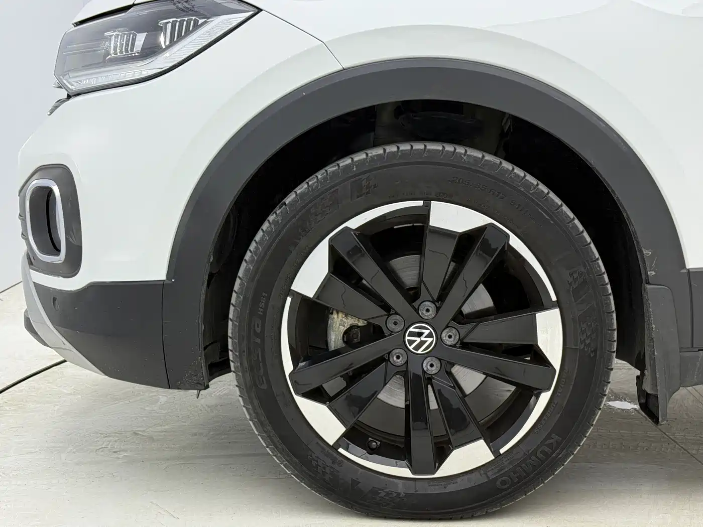 Volkswagen Tanying 2021 1.5L Automatic Smart Connect Edition фото 19