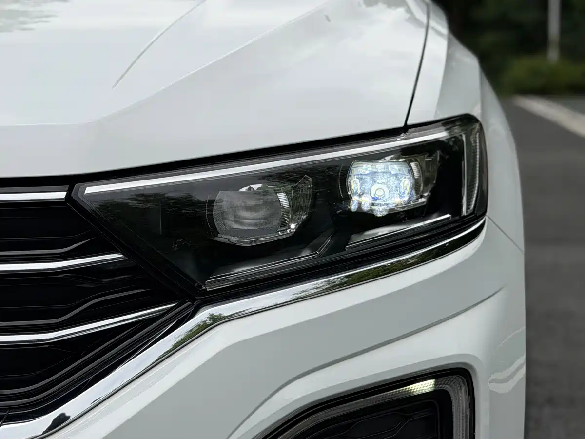 Volkswagen T-ROC 2022 280TSI DSG 2WD Comfort PLUS фото 15