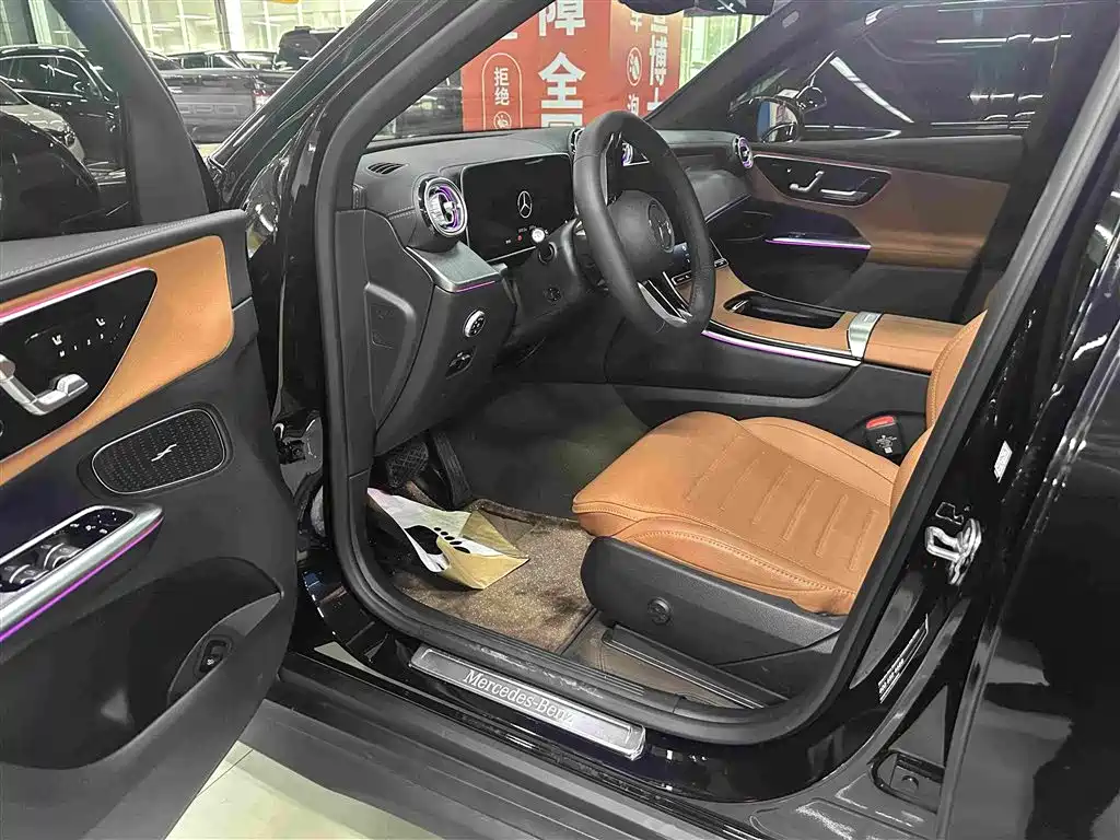 Mercedes-Benz GLC 2026 2026 GLC 260 L 4MATIC Luxury Edition
