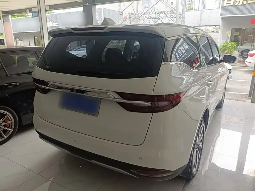 Geely Jiaji 2019 2019 1.5TD MHEV DCT Premium Edition