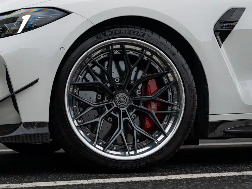 BMW M4 2025 2024 BMW M4 Convertible M xDrive Competition