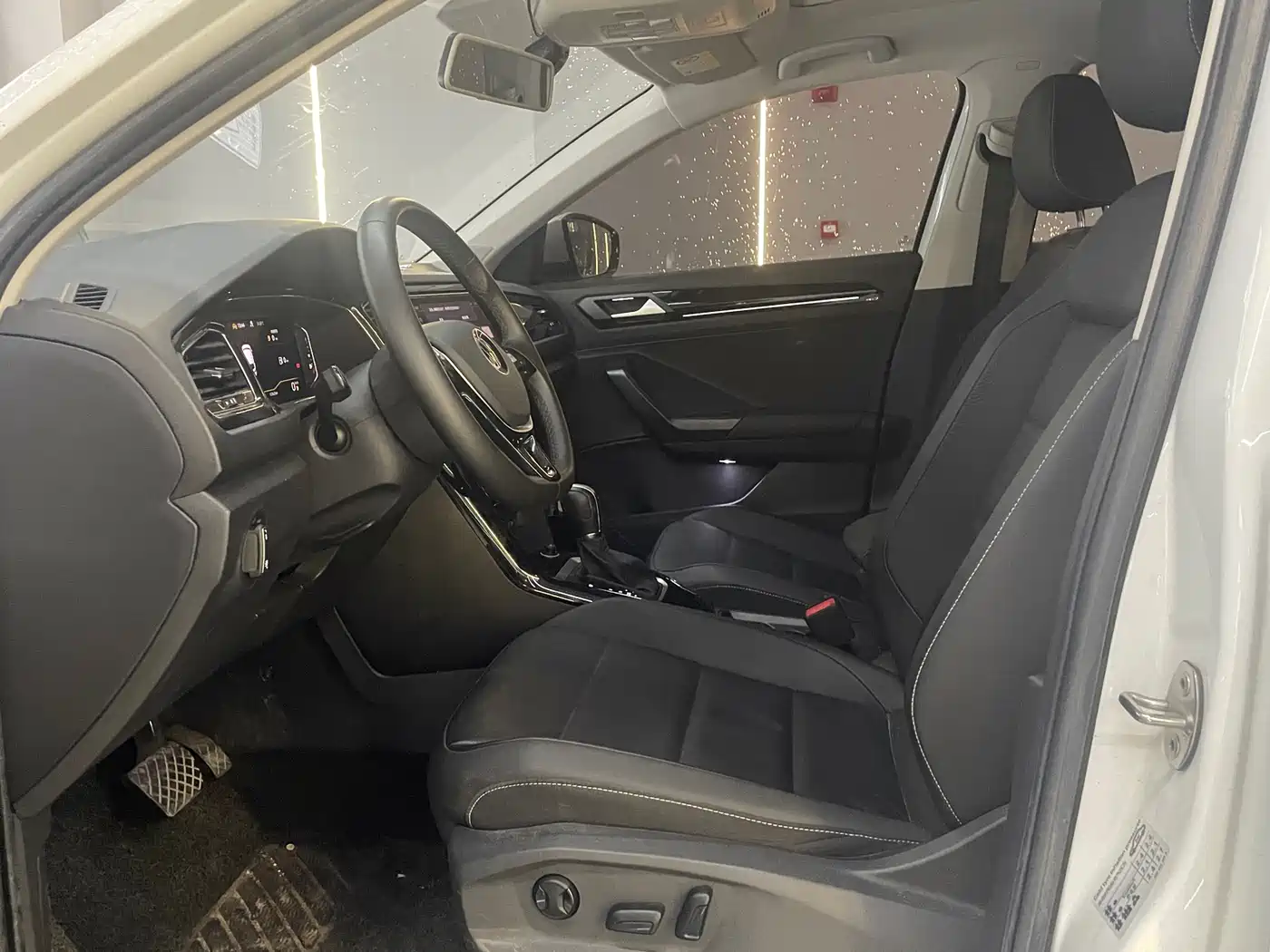 Volkswagen T-ROC 2022 2022 280TSI DSG 2WD Comfort PLUS