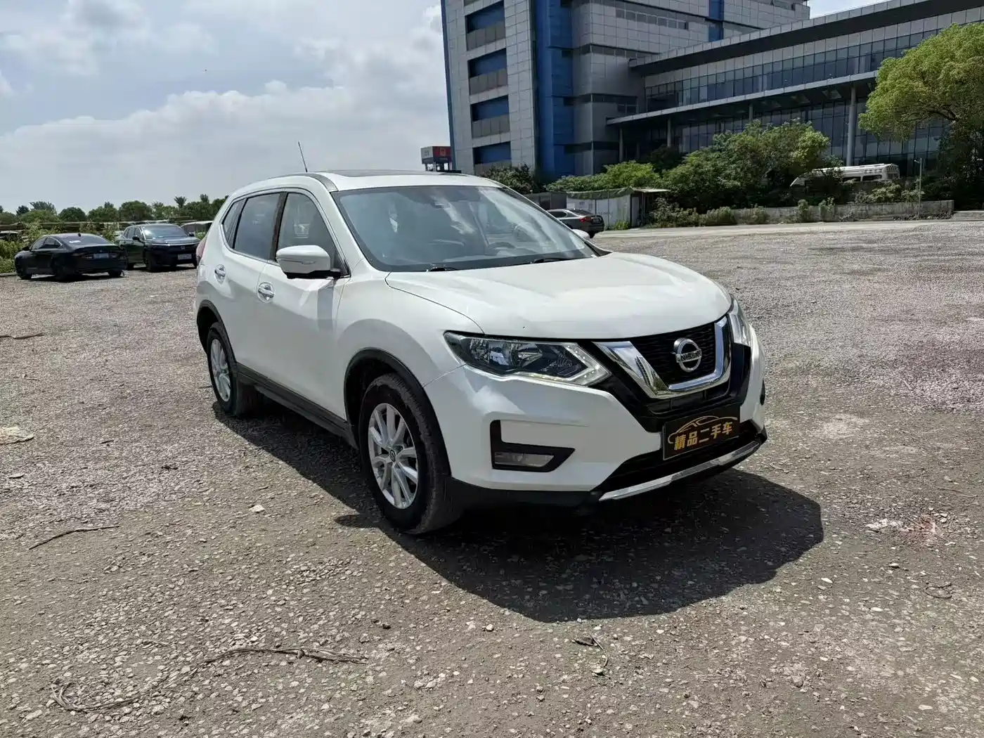 Фото 3 - Nissan X-Trail