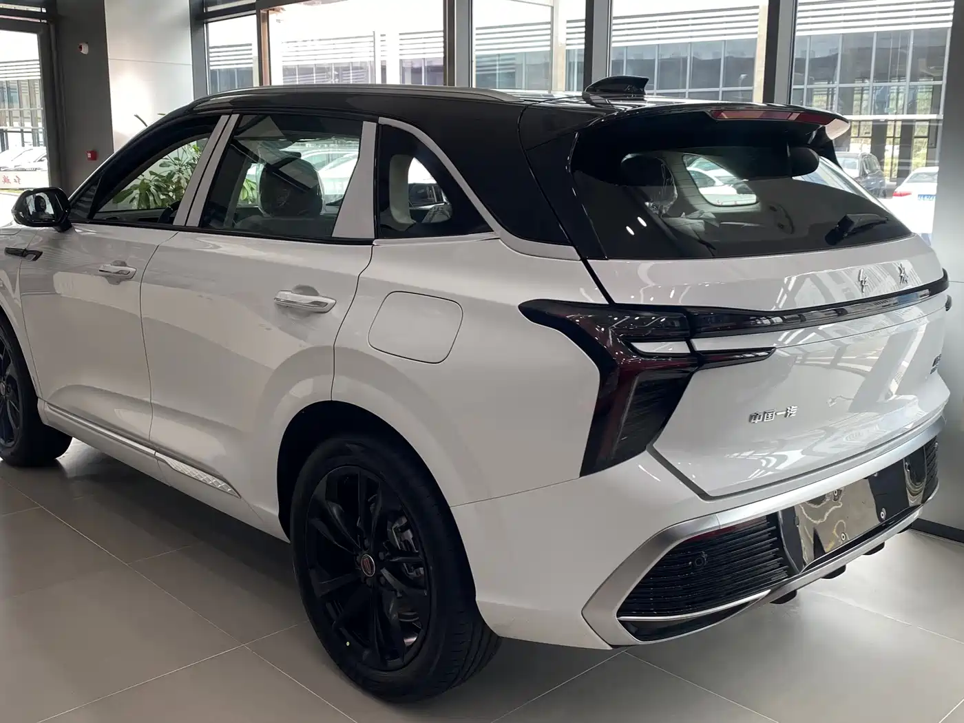 Hongqi HONGQI HS3 PHEV