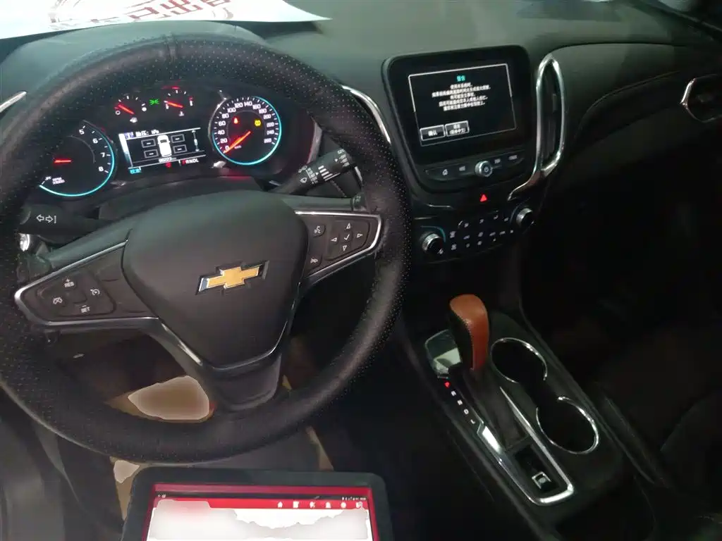 Chevrolet Equinox 2018 535T Automatic Control Edition фото 10
