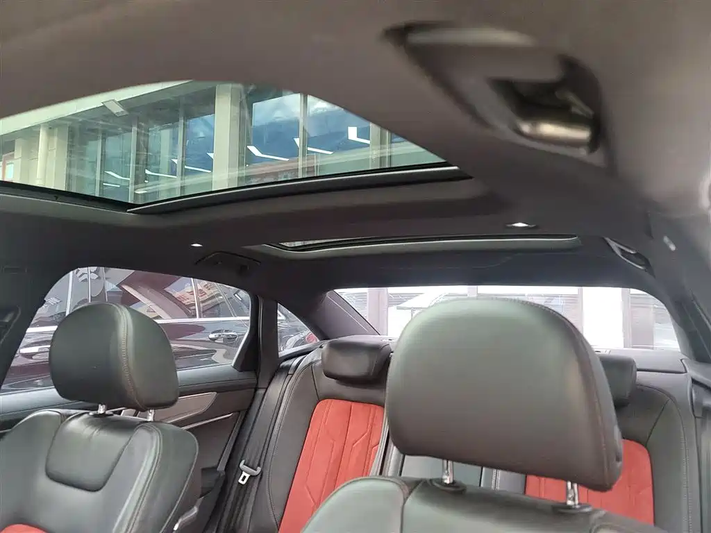 Audi A6L 2020 40 TFSI Luxury Dynamic фото 18