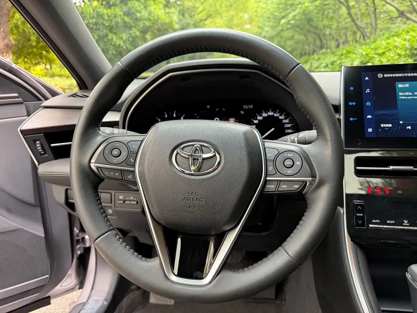 TOYOTA ASIAN DRAGON