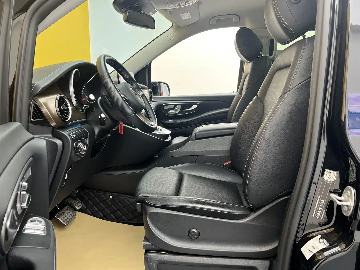 Mercedes-Benz V-Class 2022 V 260 Prestige Edition фото 12