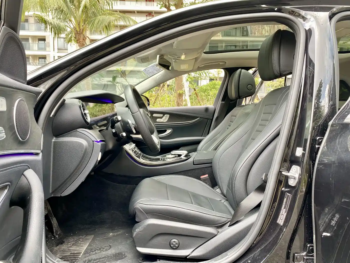 Mercedes-Benz E-Class 2016 E 300 L Sport Fashion Type фото 5