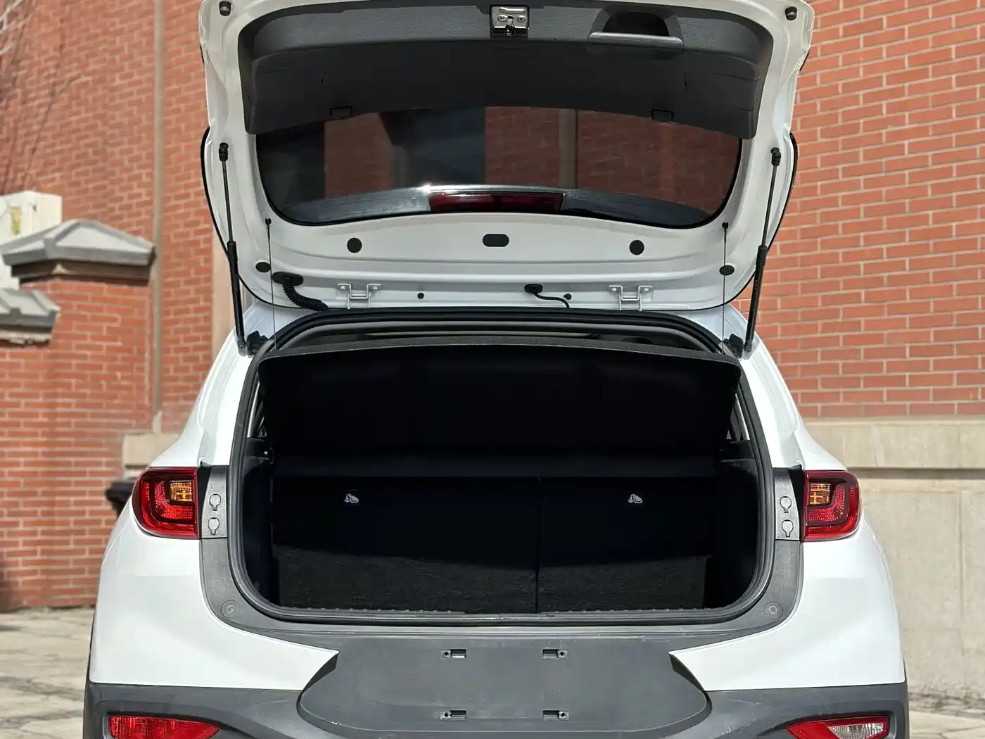 Kia KX1 2021 1.4L CVT Sunroof Version фото 12