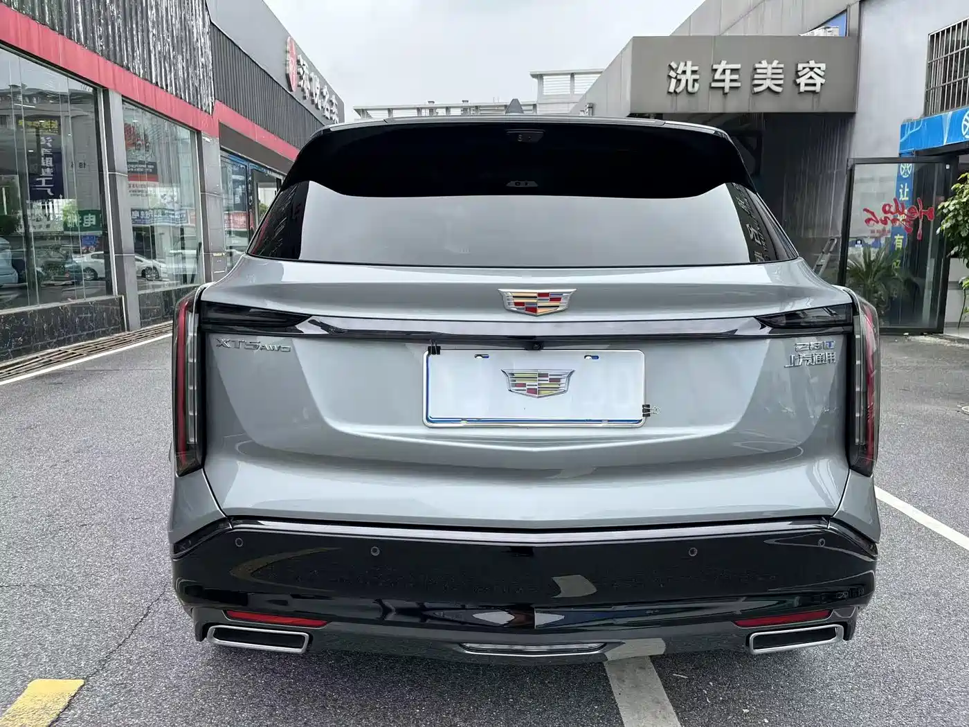 Cadillac XT5 2025 2.0T Premium Model фото 20