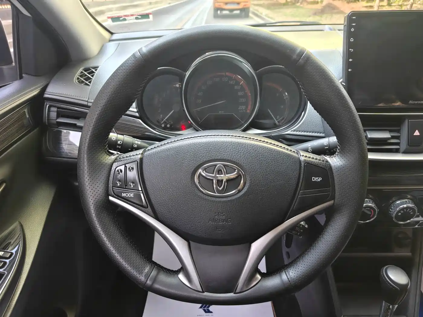 Toyota YARiS L Zhi Xuan 2022 Zhi Xuan X 1.5L CVT Leading PLUS Edition фото 16