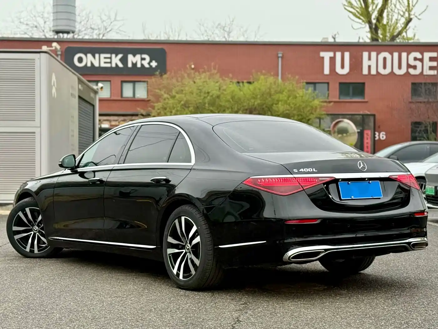 Mercedes-Benz S-Class 2023 Model S 400 L Luxury Edition фото 4