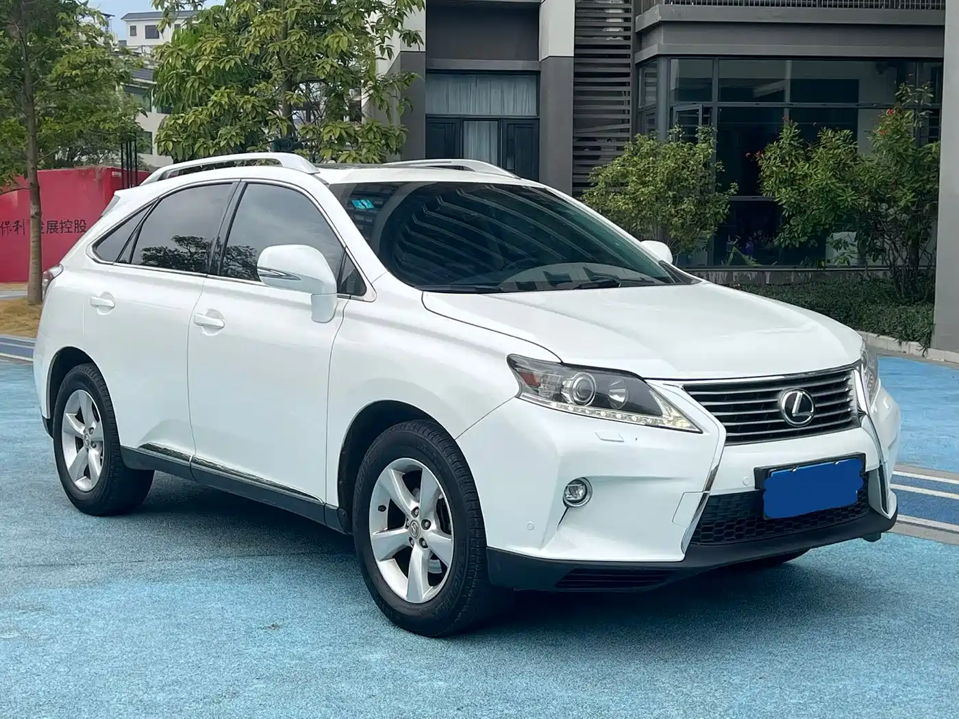 Lexus RX Classic 2013 Model 270 Luxury фото 2