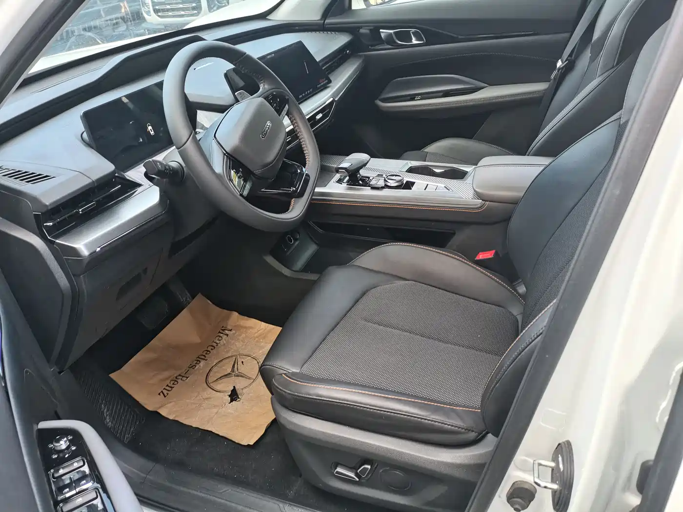 CHANGAN CHANGAN AUCHAN Z6