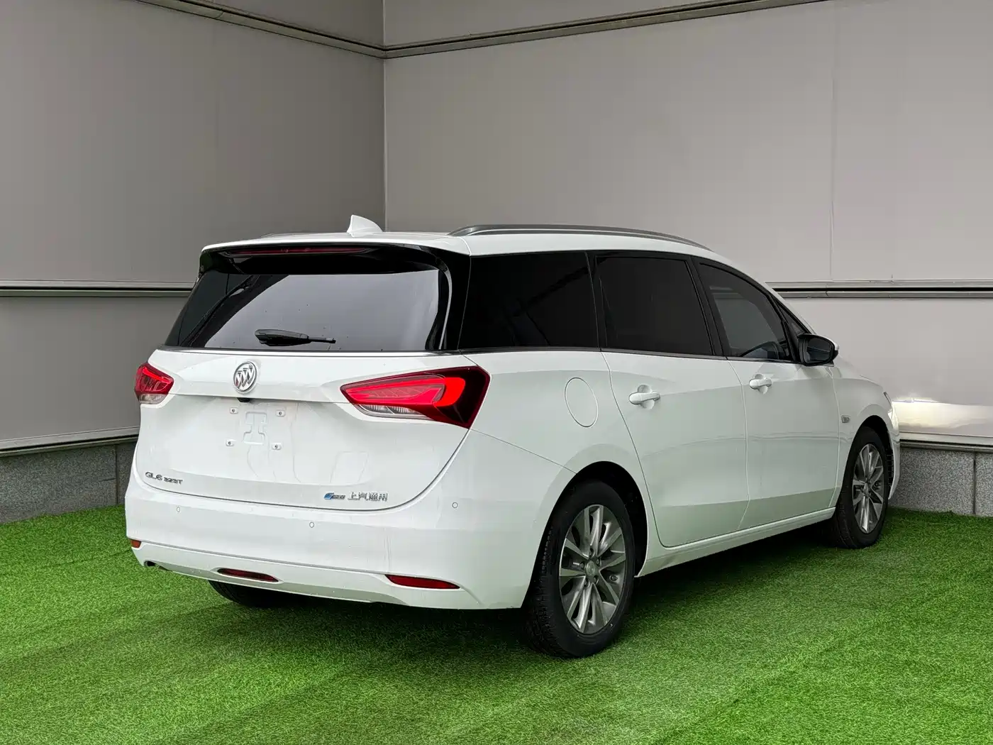 Buick GL6 2023 2021 323T Mild Hybrid Connected Luxury