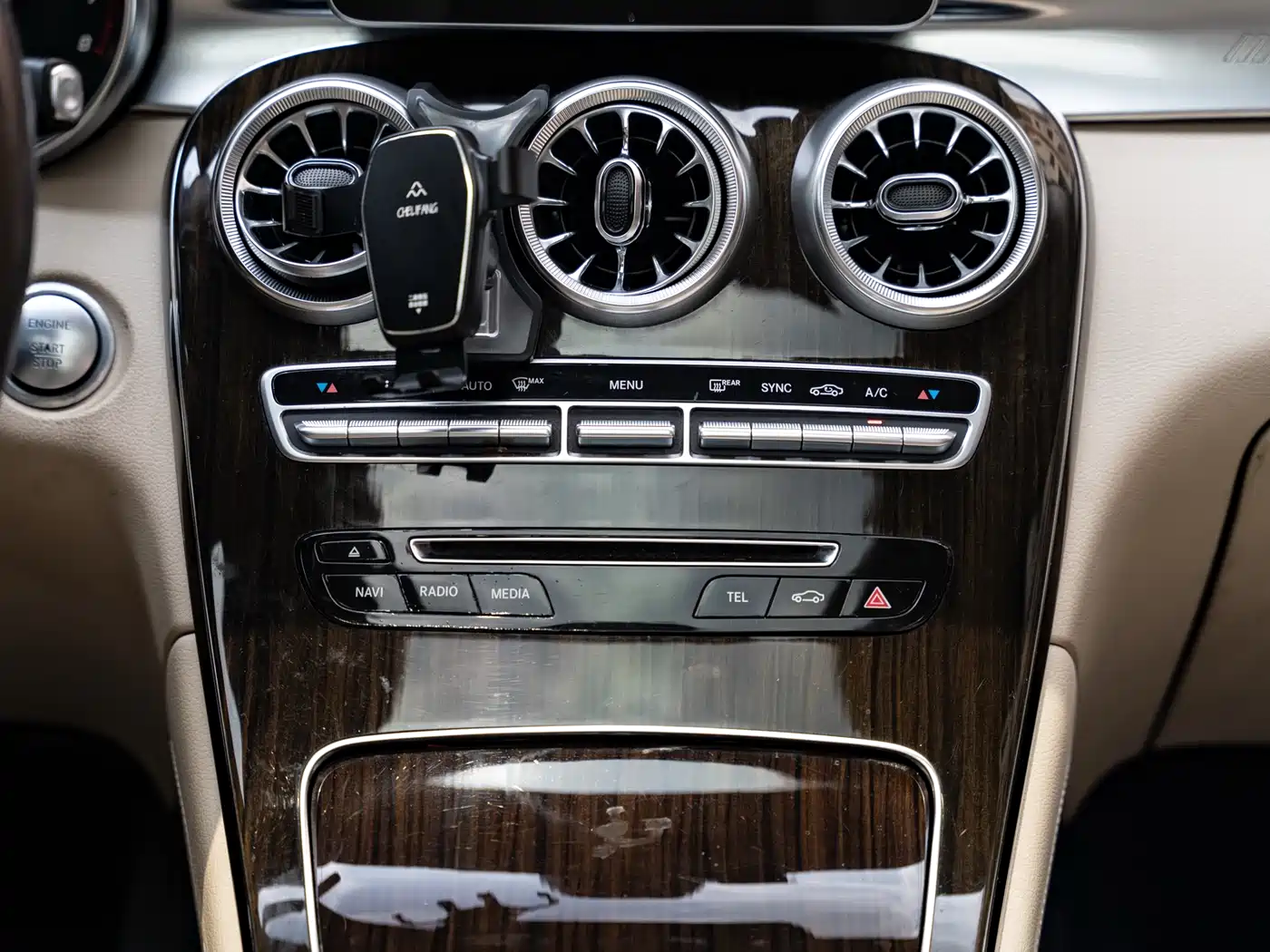 Mercedes-Benz GLC 2016 GLC 260 4MATIC Dynamic фото 13