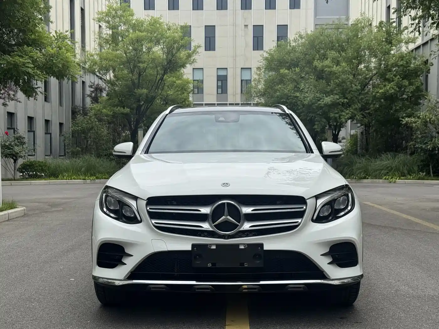 Mercedes-Benz GLC 2017 GLC 300 4MATIC Dynamic фото 2