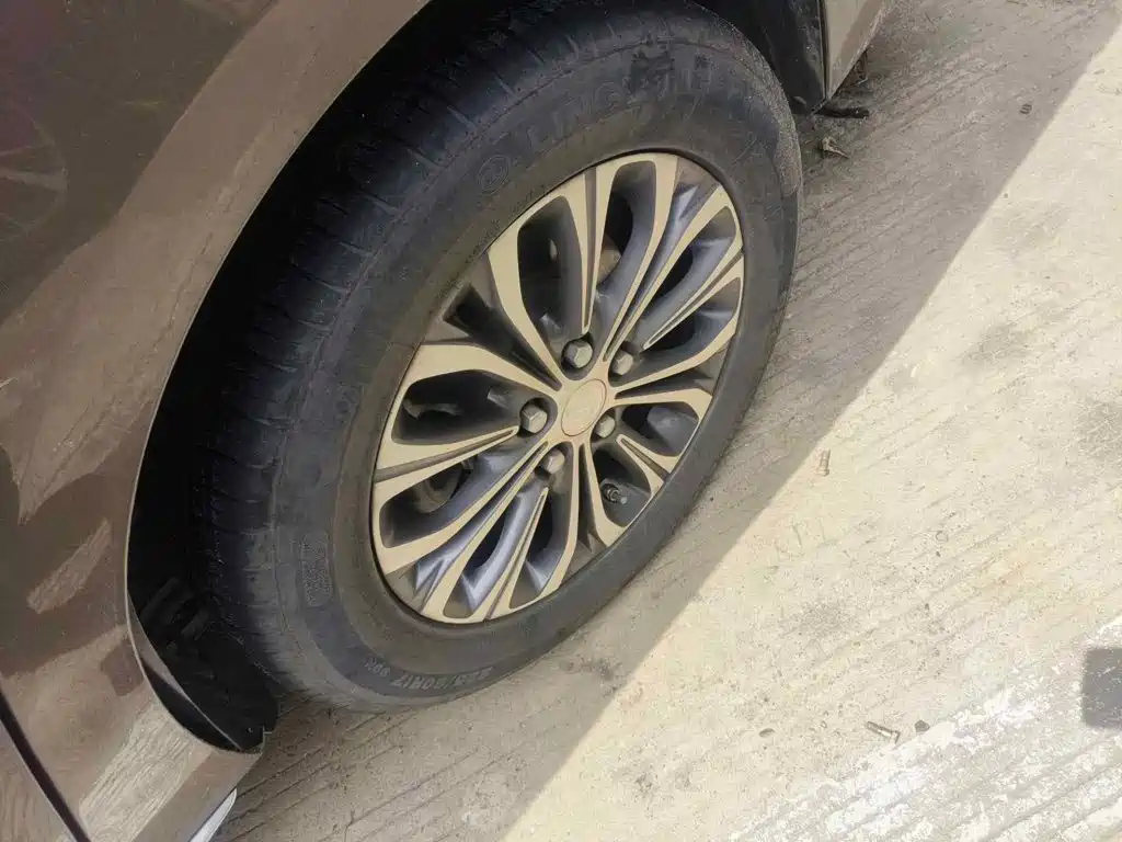 Фото 7 - Buick GL8