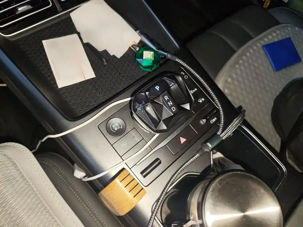 BYD Song Pro New Energy 2025 2nd Generation Smart Drive Edition DM-i 75KM Leading Type фото 7