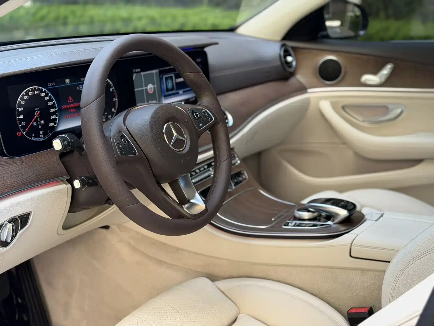 Mercedes-Benz E-Class 2018 Facelift E 200 L фото 6