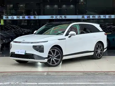 Xpeng G9