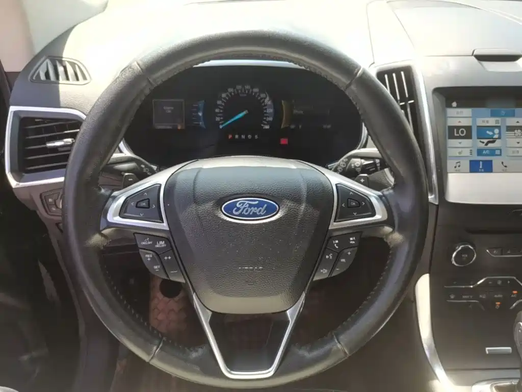 Ford Edge 2017 2018 EcoBoost 245 FWD Luxury 7-seater China V