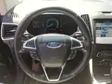 Фото 11 - Ford Edge